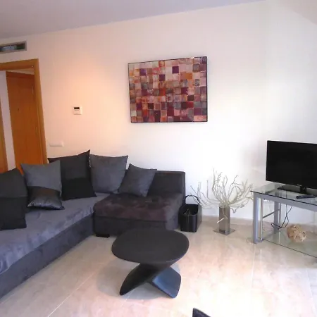 Apartment Piso Moderno Con Terraza, Jardin, Piscina Y Wifi, A 400m De La Playa En - Es-228-137 *