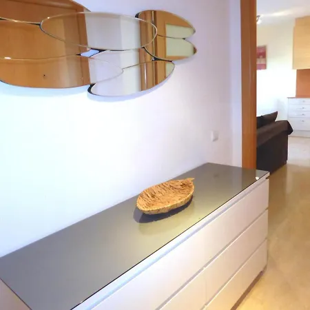 Piso Moderno Con Terraza, Jardin, Piscina Y Wifi, A 400m De La Playa En - Es-228-137 Apartment